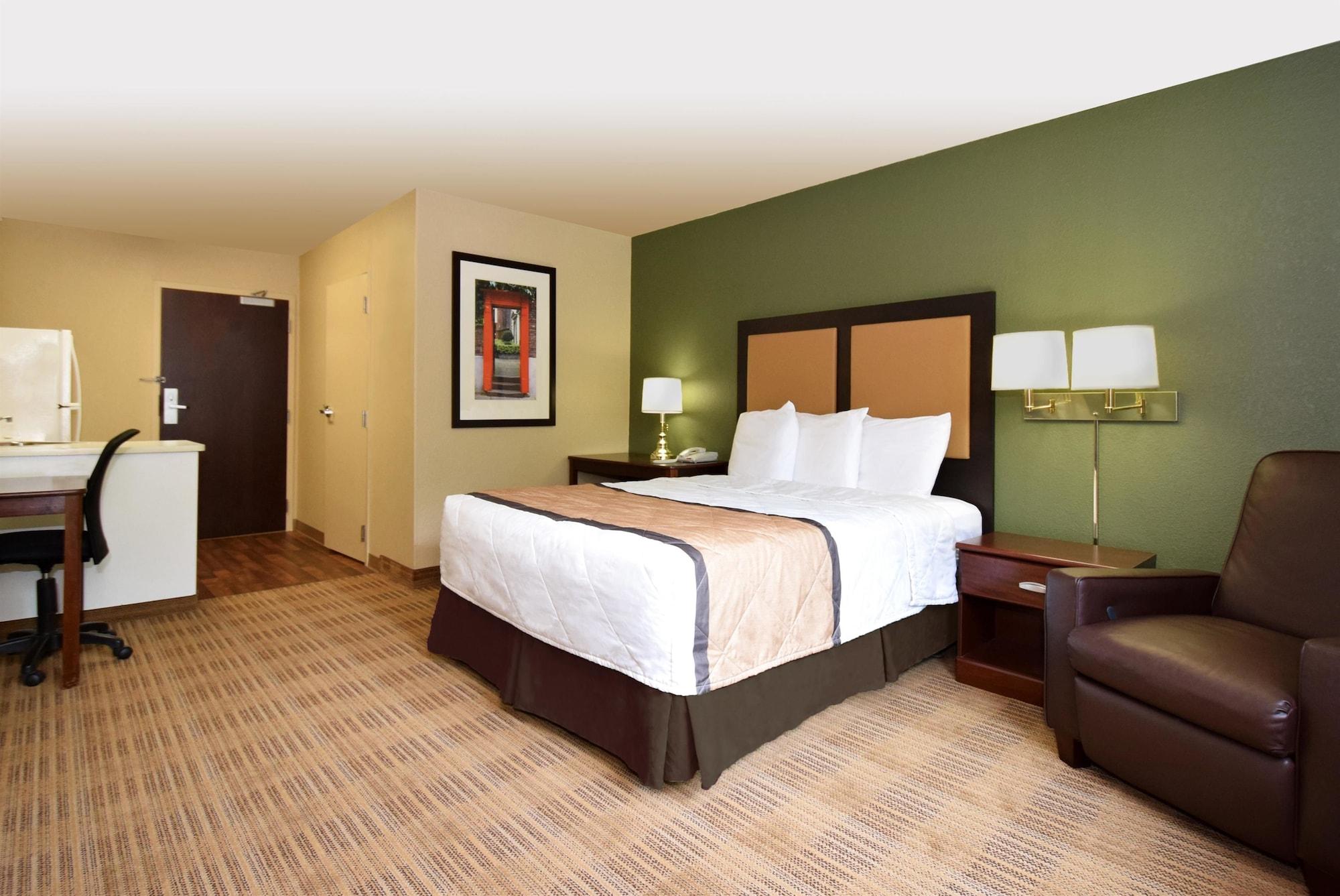 เอ็กซ์เทนด์ สเตย์ อเมริกา บัลติมอร์ ทิโมเนียม Hotel ภายนอก รูปภาพ