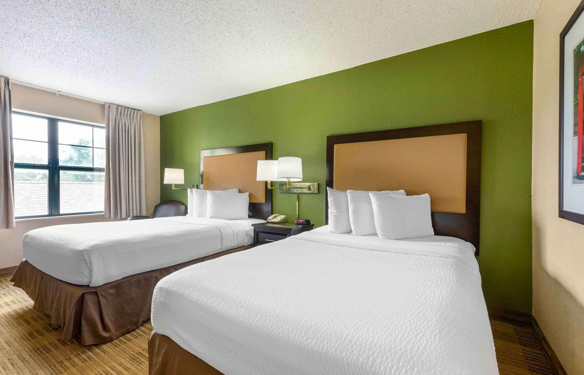 เอ็กซ์เทนด์ สเตย์ อเมริกา บัลติมอร์ ทิโมเนียม Hotel ภายนอก รูปภาพ